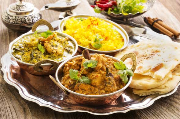 Cooking Class & Dinner with an Indian Family