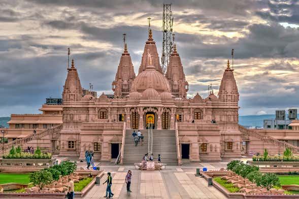 Temples Tour of Pune