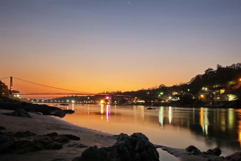 Rishikesh al anochecer