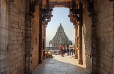 Excursión privada al templo de Brahma y fuerte Chittorgarh