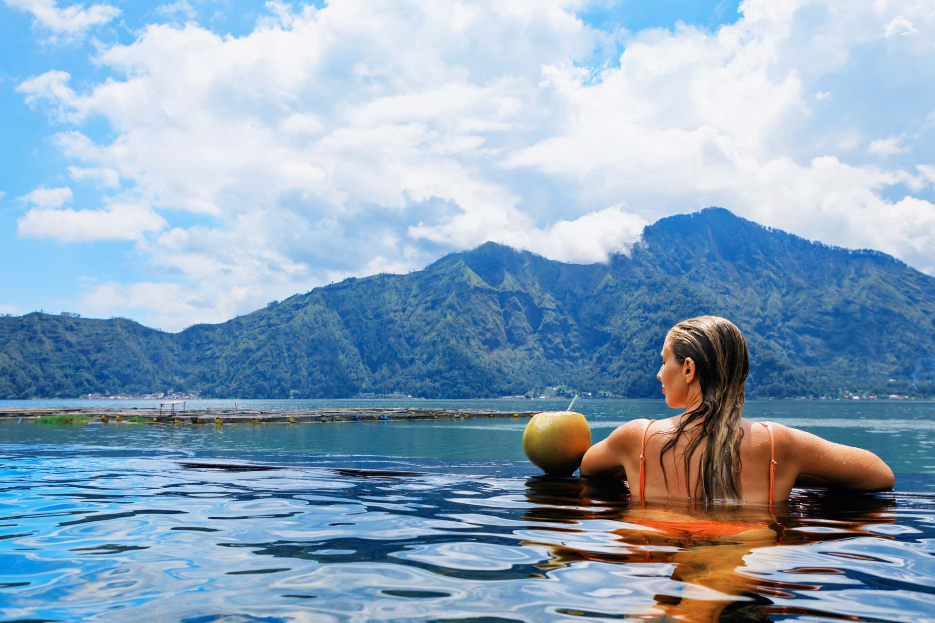 Pinggan Viewpoint + Batur Thermal Pools Tour