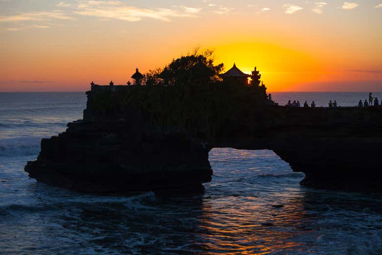 Tanah Lot al atardecer