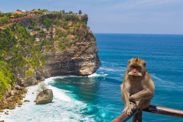 Le temple d'Uluwatu, situé sur une falaise
