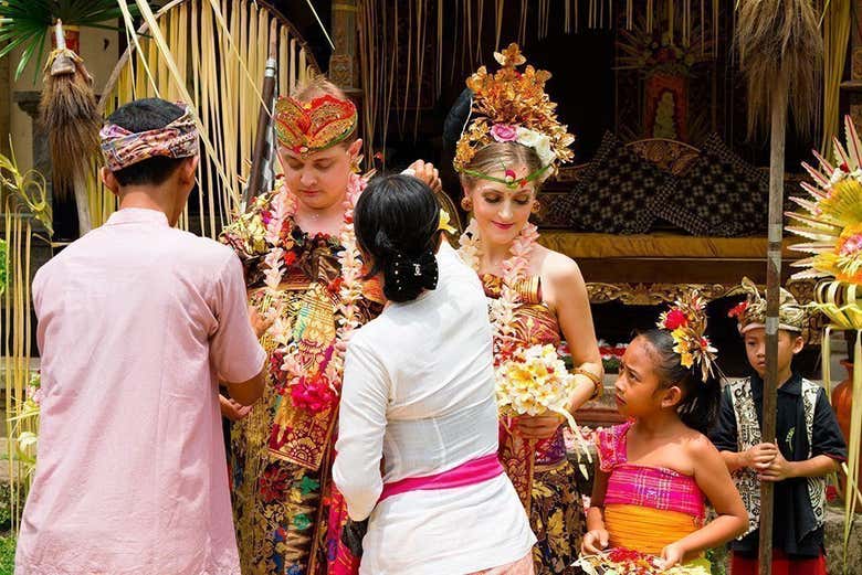 Cadeau De Mariage Musulman Pour Une Cérémonie De Mariage Traditionnelle En  Indonésie