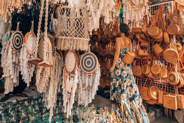 Visitando os diferentes postos do mercado