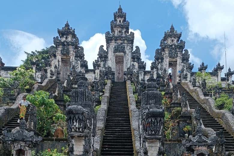 Explore stunning historical sites
