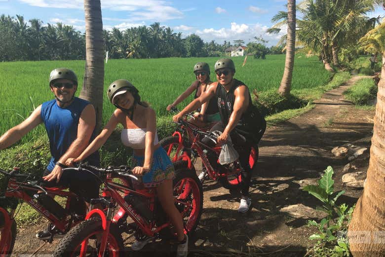 Passeando por Ubud de bicicleta