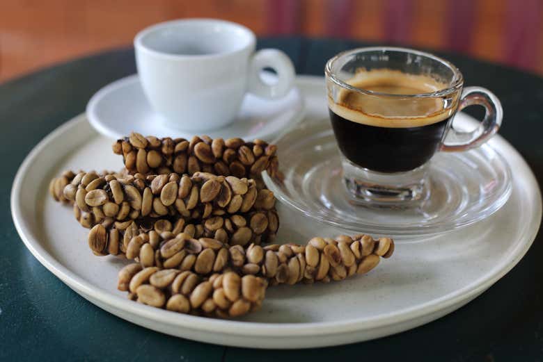Degustando un caffè Kopi Luwak