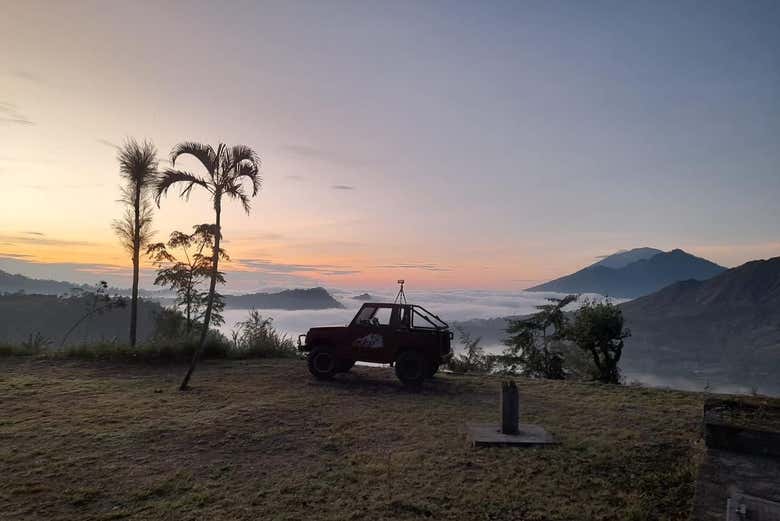 Admirez le lever de soleil depuis le point de vue de Pinggan