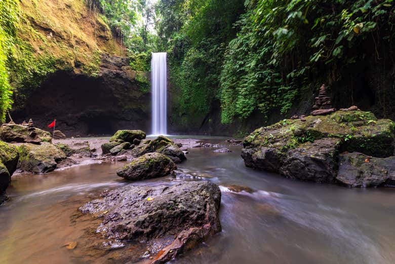 El paisaje de la cascada Tibumana