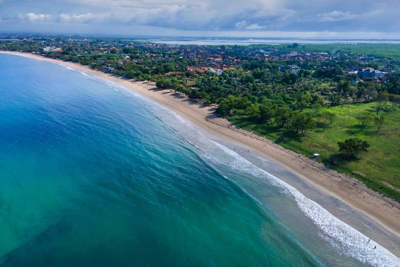 Vista sulla spiaggia di Jimbaran