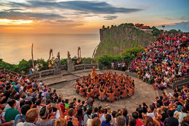 Le spectacle de danse kecak