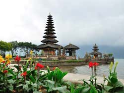 Templo del Lago