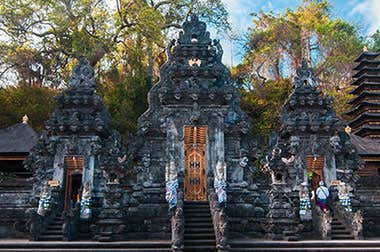 Goa Lawah