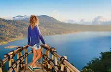 Twin Lakes Trek