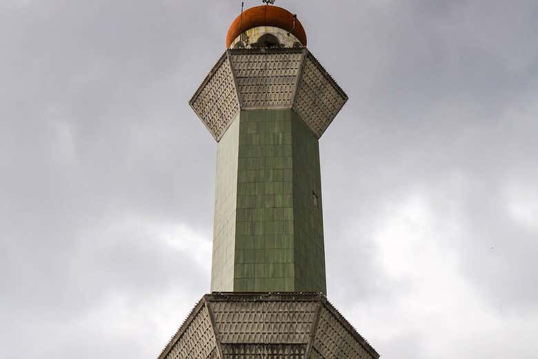 Minaretes de la Gran Mezquita de Bandung