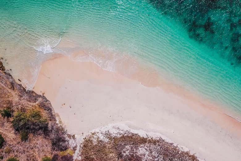 Vista de Pink Beach