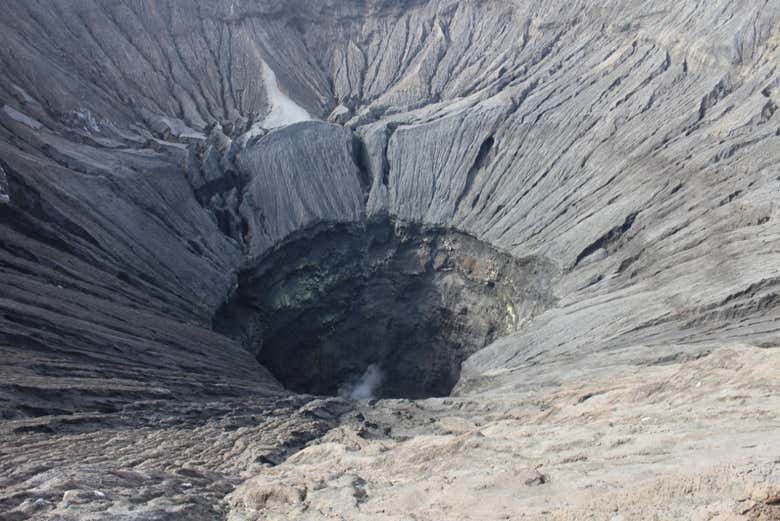 Cráter del volcán