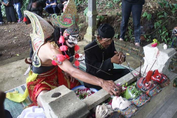 Descubriréis una de las tradiciones ancestrales de Indonesia
