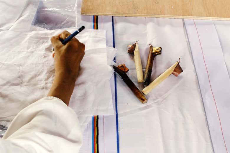 Tools for the batik technique