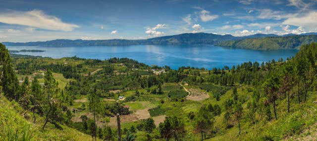 Excursión privada al lago Toba y Samosir