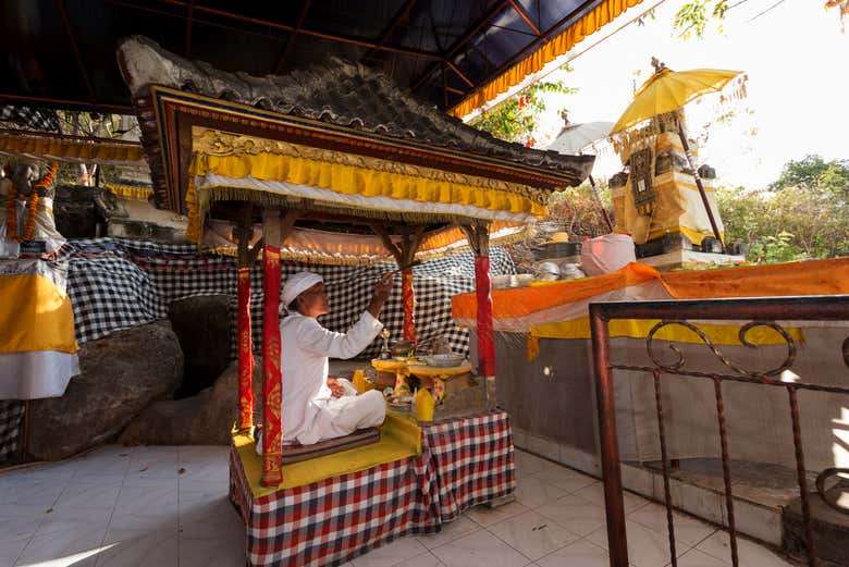 Templo de Goa Giri Putri