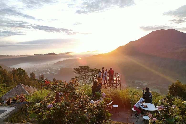 Amanecer en Pinggan