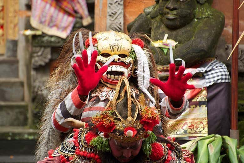 Danza Barong