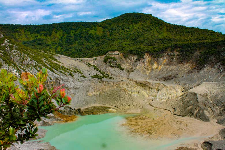 Tangkuban Perahu