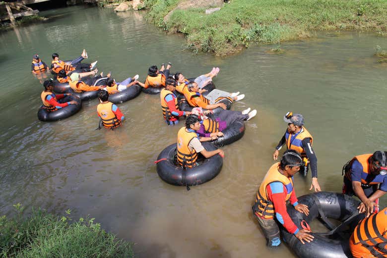 Sobre as boias do cave tubing