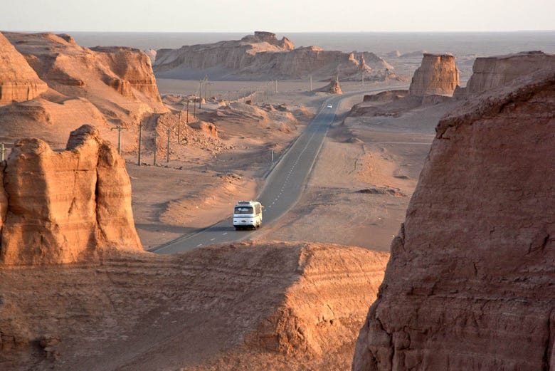 Visitando el desierto de Shadad junto a Kermán