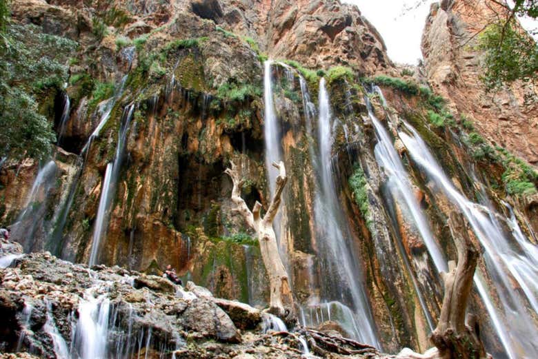 Paisajes de la cascada Margún