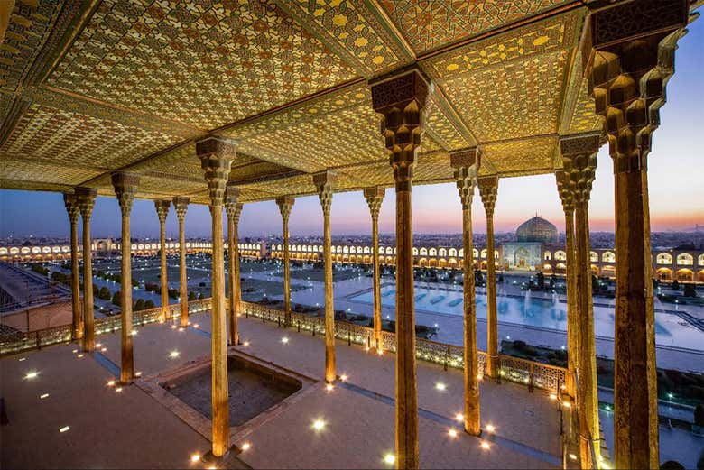 Conoceremos el palacio Ali Qapu