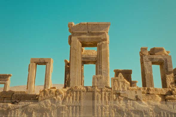 Excursión privada a Persépolis, Pasargada y Naqsh-e Rostam finalizando en Shiraz