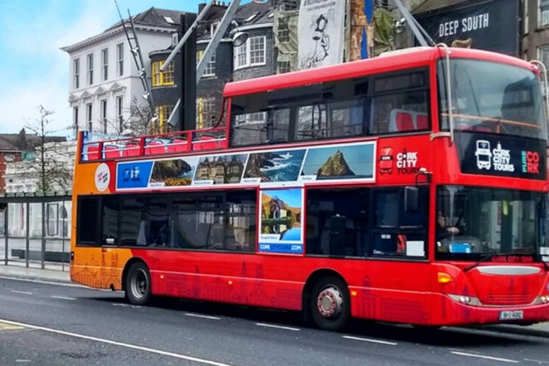 Cork tourist bus 