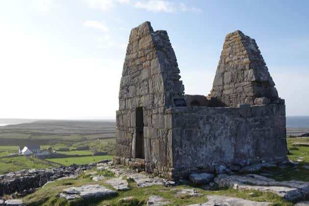 Una de las iglesias abandonadas de Inishmore