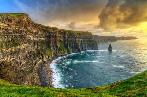 Excursão aos penhascos de Moher, Galway e Ennis