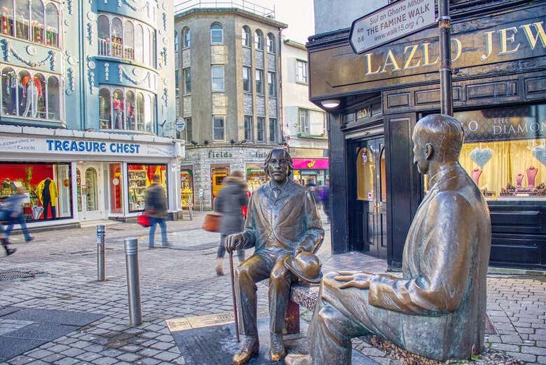 Rua comercial de Galway