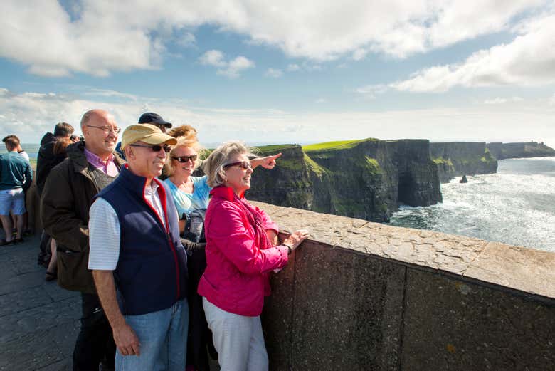 View Cliffs of Moher