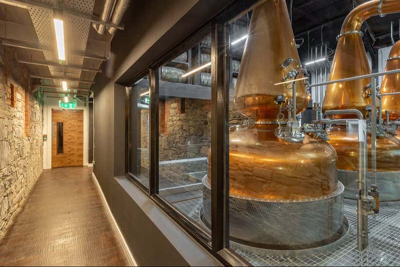 Esplorerete la storia del whisky irlandese