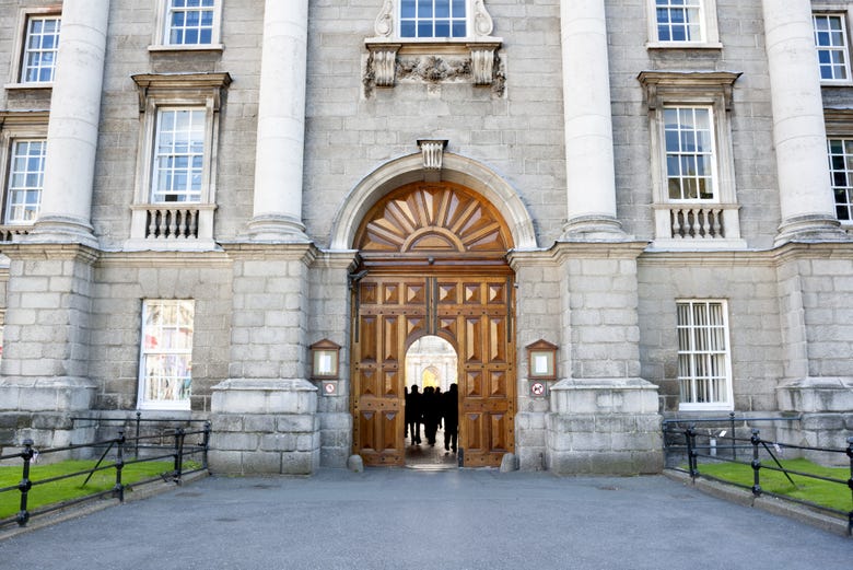 Entrada principal do Trinity College