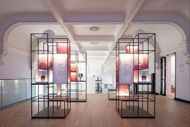 Parcourez les salles du Museum of Literature Ireland
