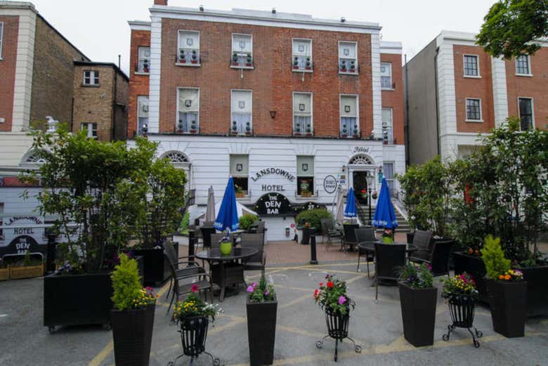 Lansdowne Hotel