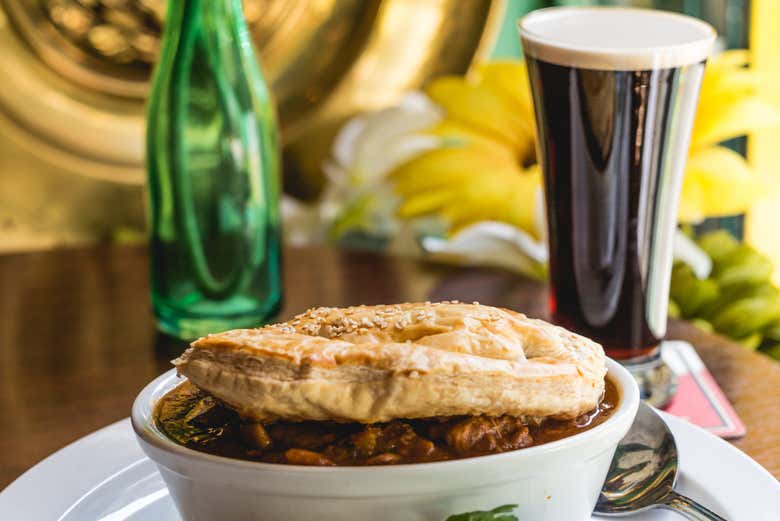 A pie and a pint