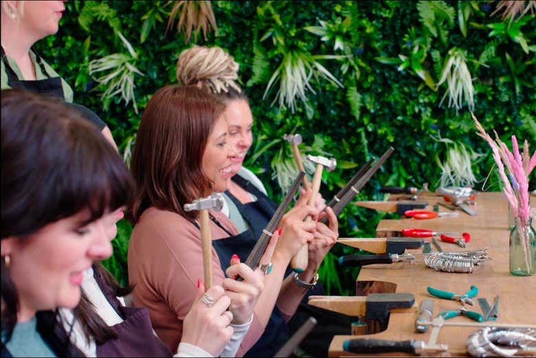 Ascolteremo attentamente le istruzioni