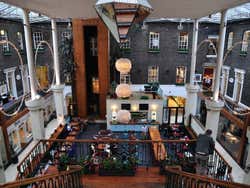 Powerscourt Centre