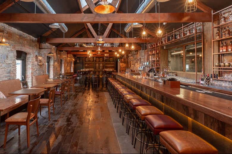 Il bar della distilleria