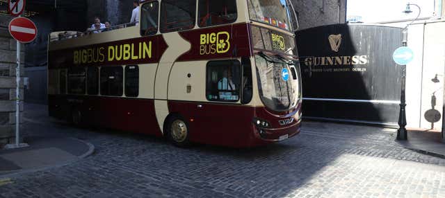 Guinness Storehouse + Bus touristique de Dublin