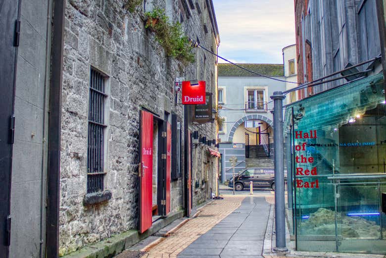 Enjoy a free tour through the most emblematic places