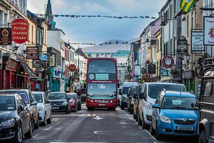 Hop-On Hop-Off bus in Killarney's streets